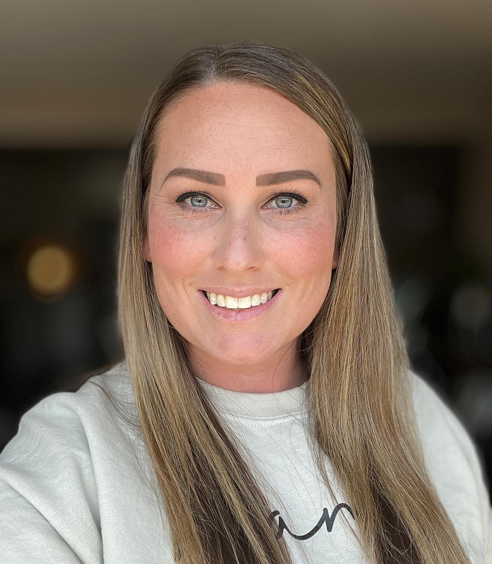 rah-cassiemctavish-headshot-01