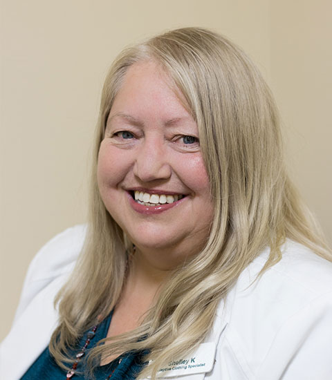 rah-shelleykehoe-headshot-01