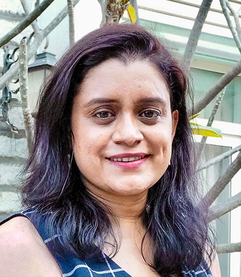 rah-juhishrivastava-headshot-01